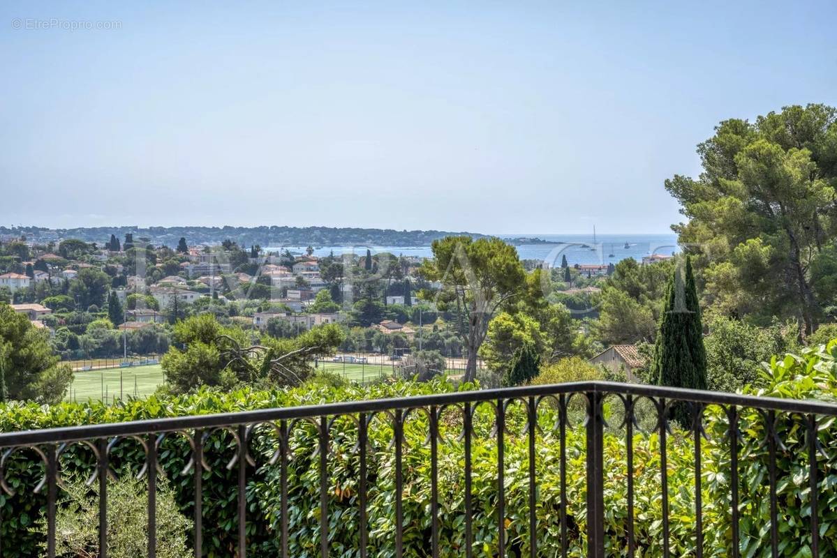 Maison à ANTIBES