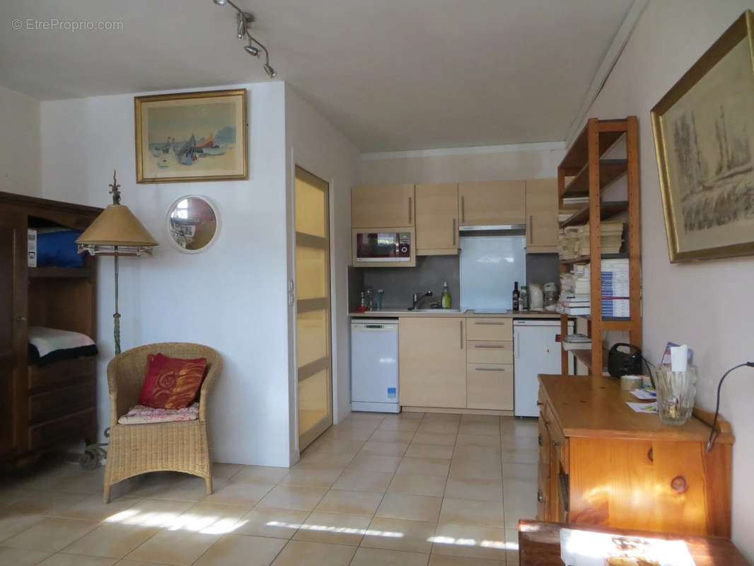 Appartement à LE MESNIL-LE-ROI