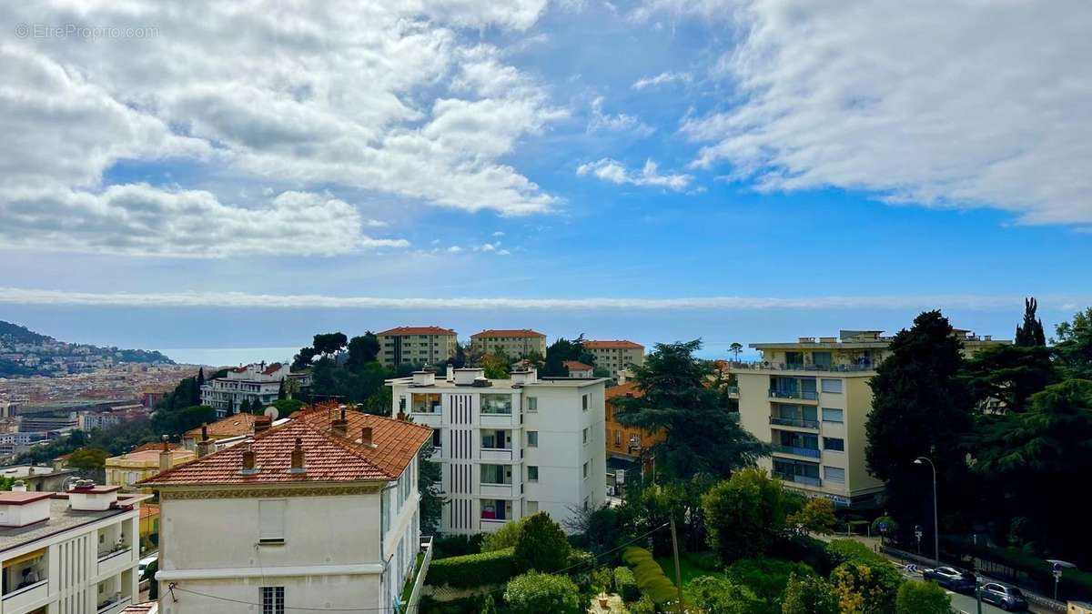 Appartement à NICE