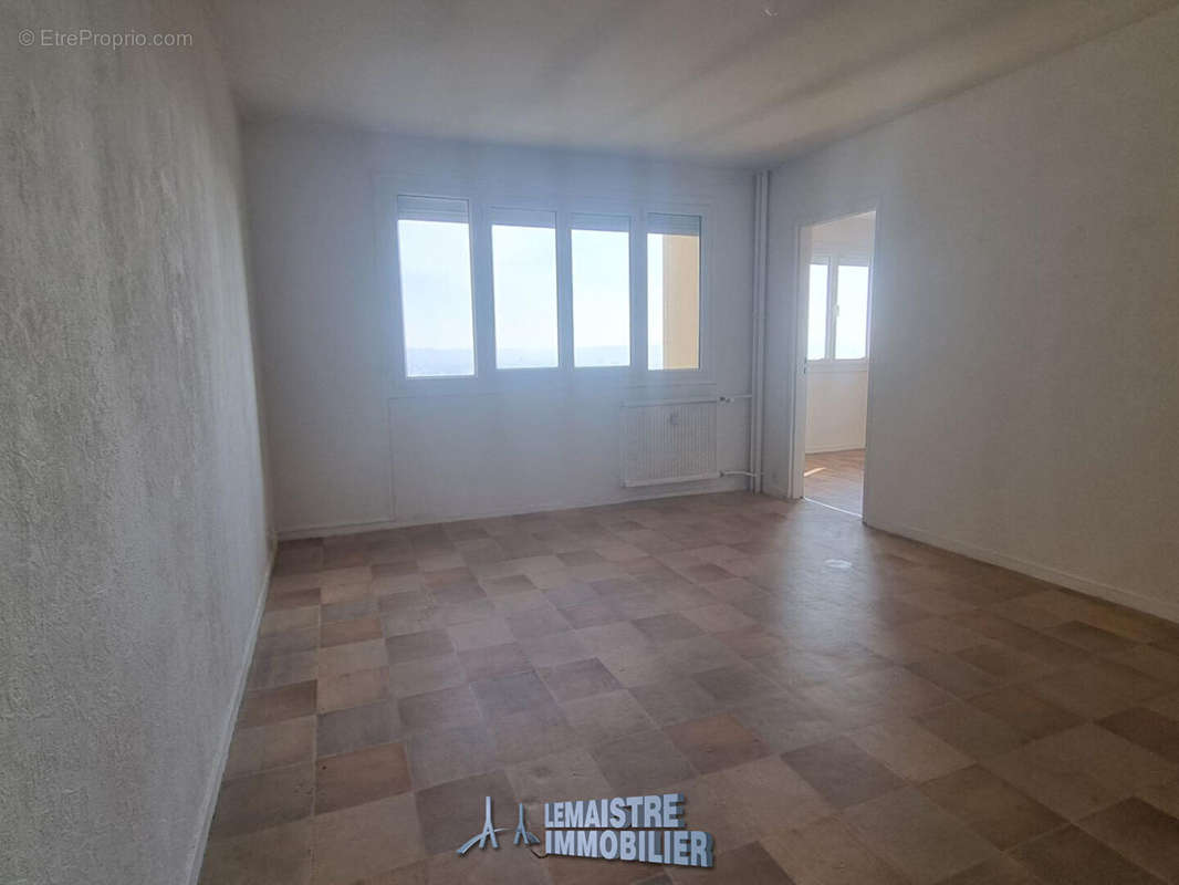 Appartement à CANTELEU