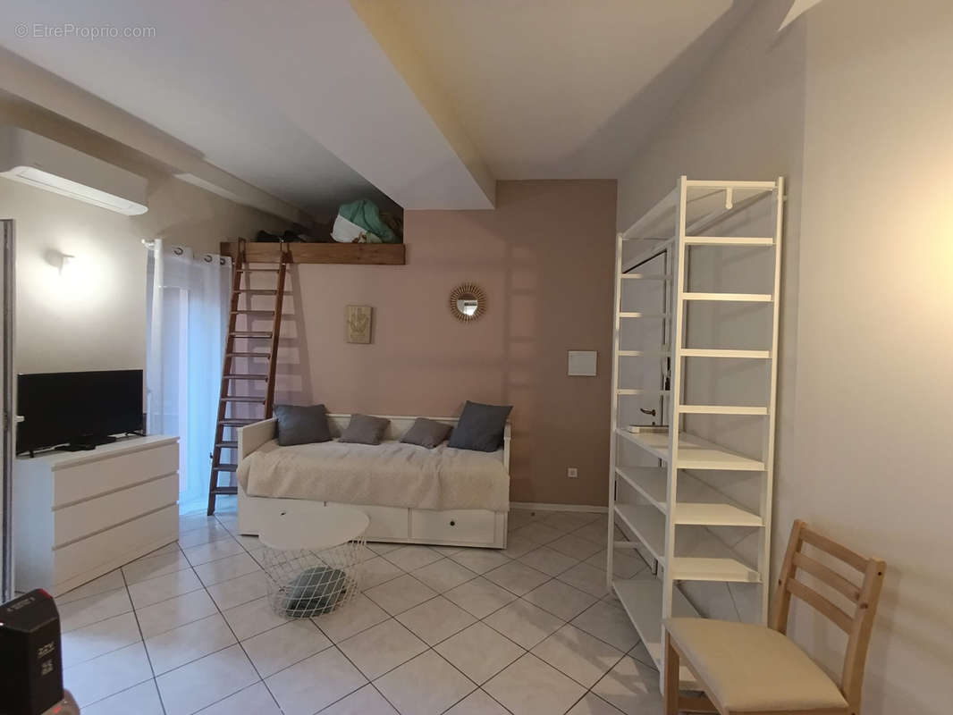 Appartement à VILLEFRANCHE-SUR-MER