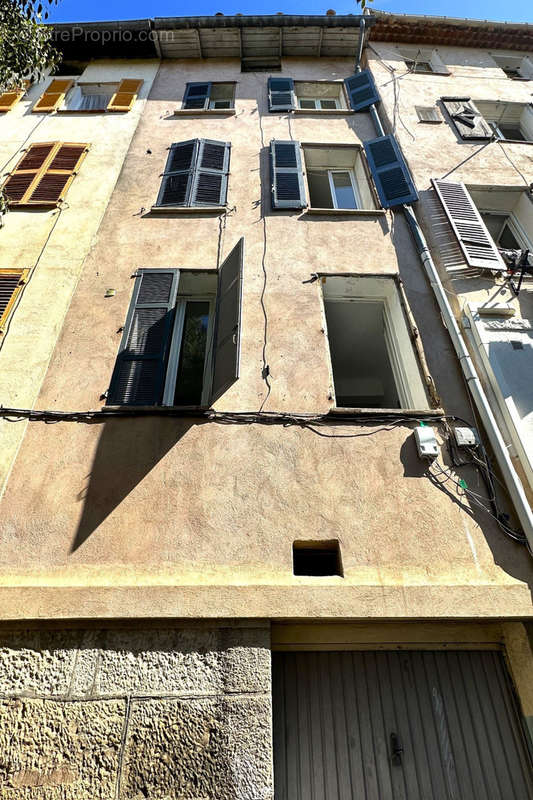 Appartement à DRAGUIGNAN