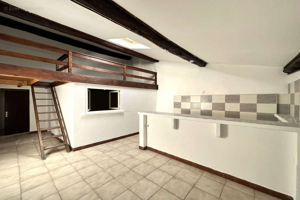 Appartement à DRAGUIGNAN