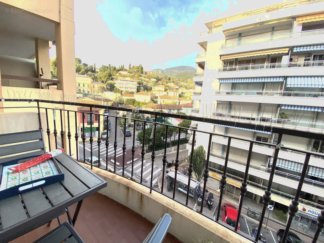 Appartement à ROQUEBRUNE-CAP-MARTIN