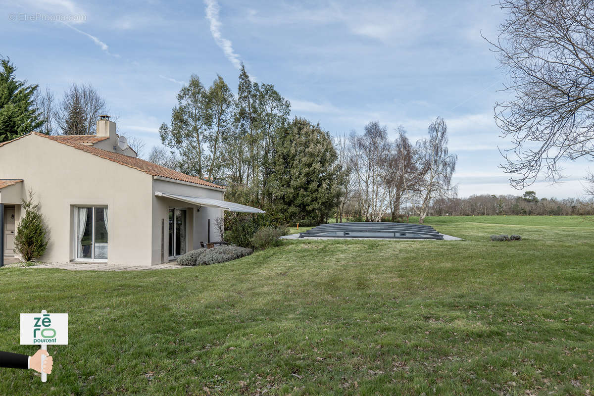 Maison à TALMONT-SAINT-HILAIRE