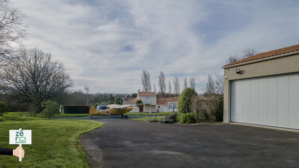 Maison à TALMONT-SAINT-HILAIRE