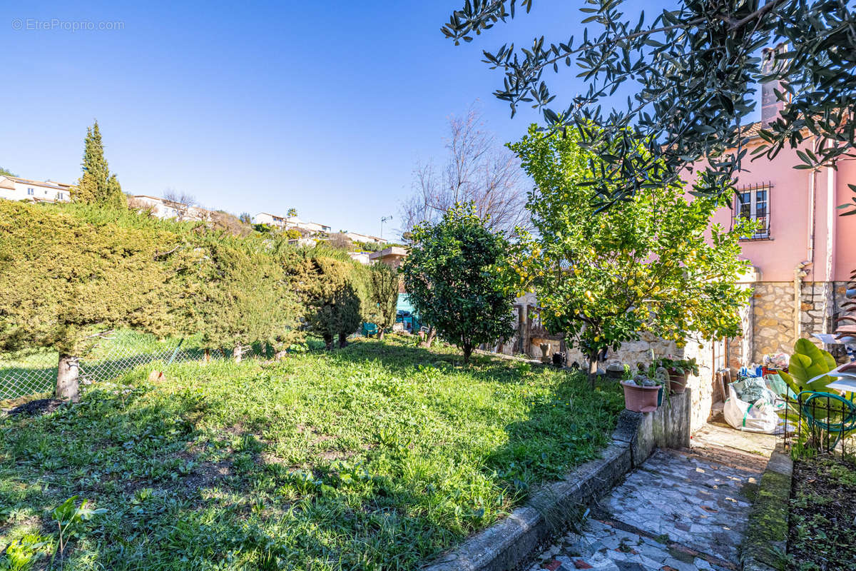 Maison à CAGNES-SUR-MER