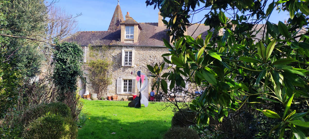 Maison à DOURDAN