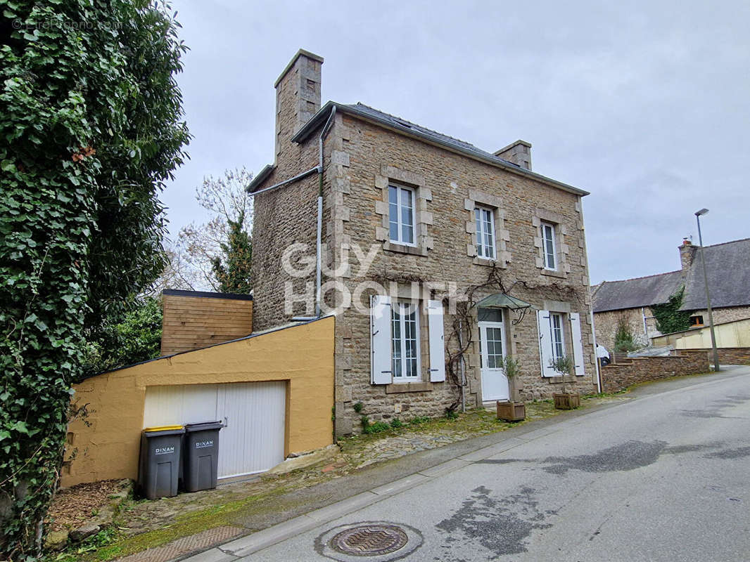 Maison à DINAN