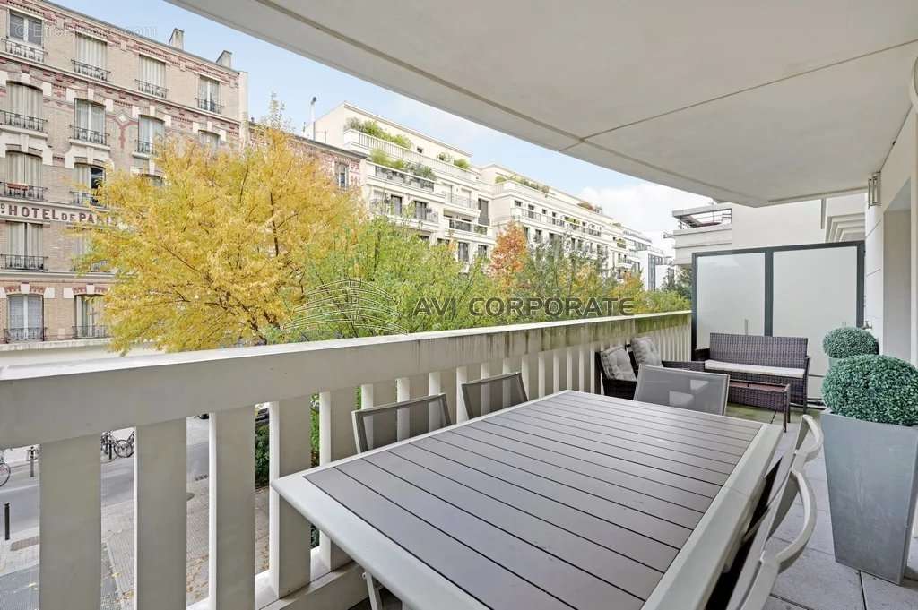 Appartement à LEVALLOIS-PERRET