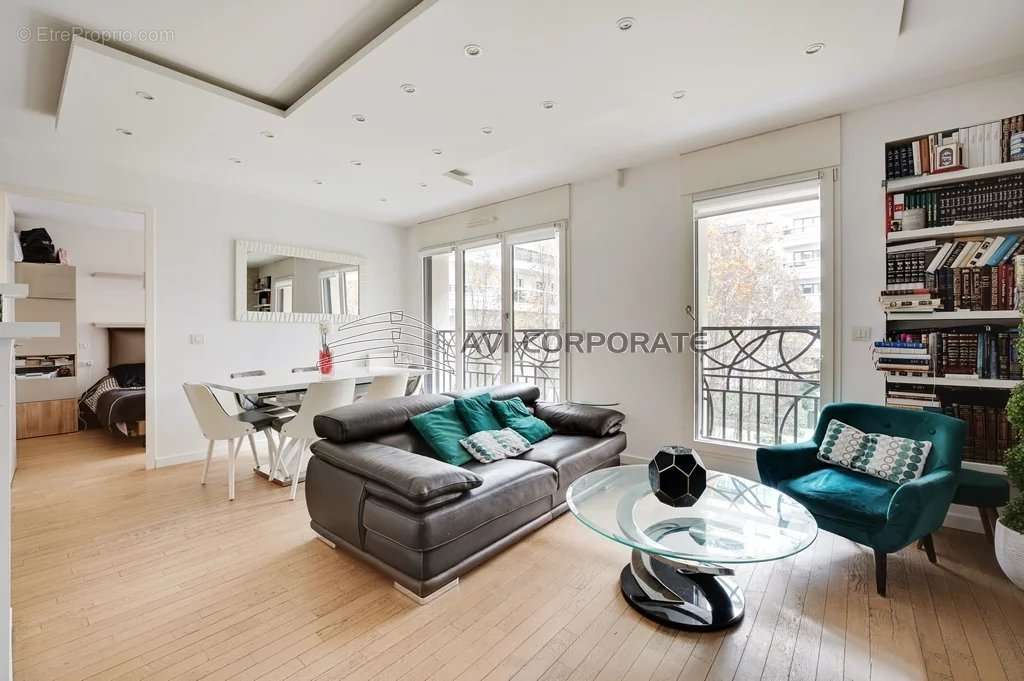 Appartement à LEVALLOIS-PERRET