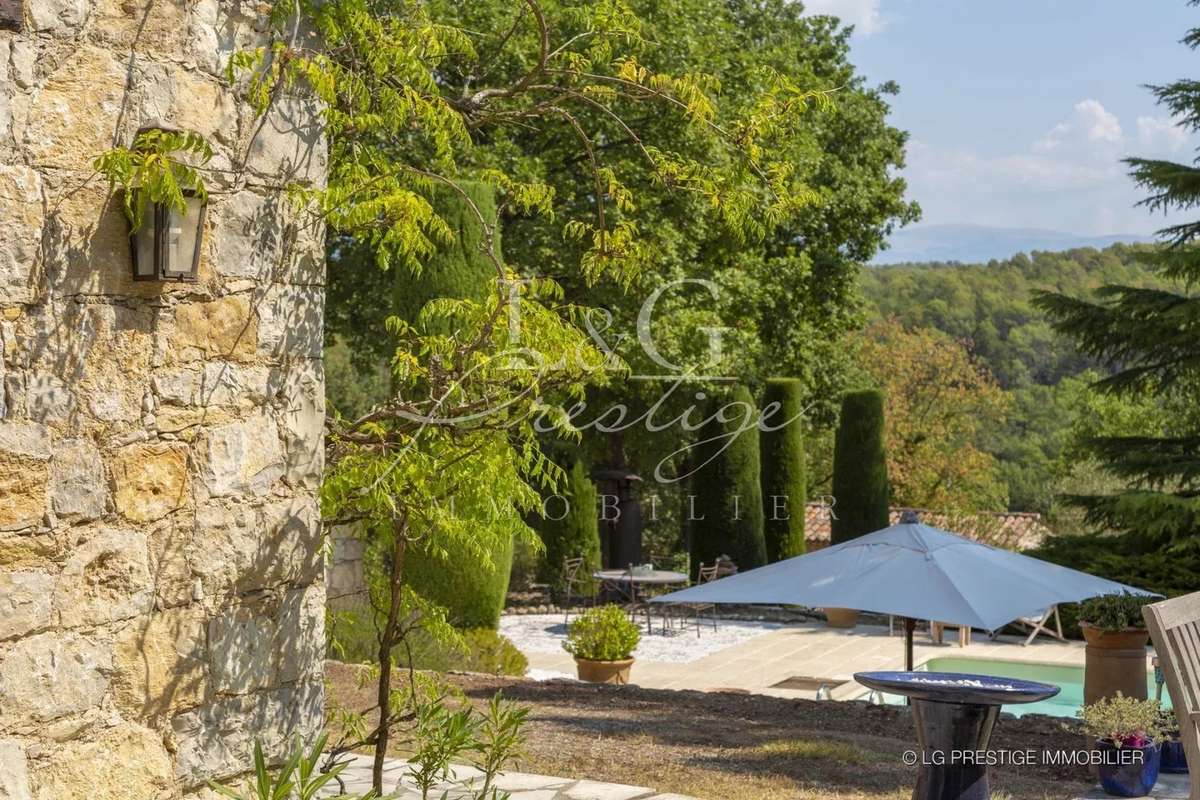 Maison à SAINT-PAUL-EN-FORET