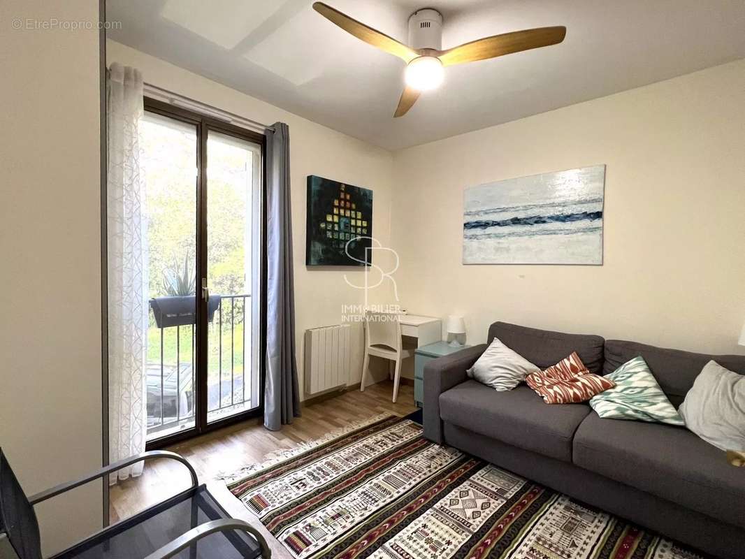 Appartement à VILLENEUVE-LOUBET