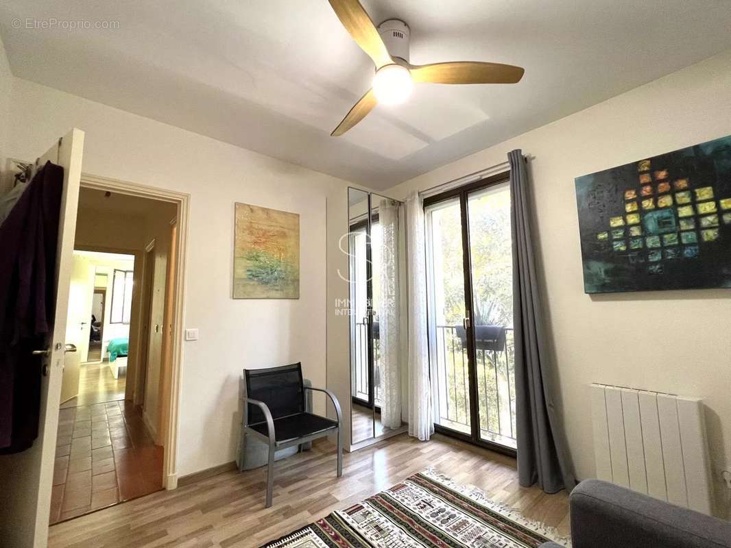 Appartement à VILLENEUVE-LOUBET