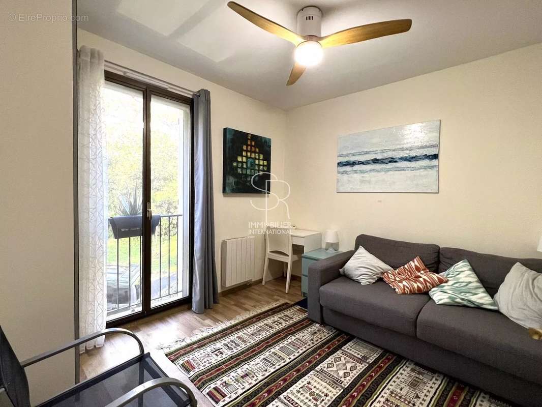 Appartement à VILLENEUVE-LOUBET