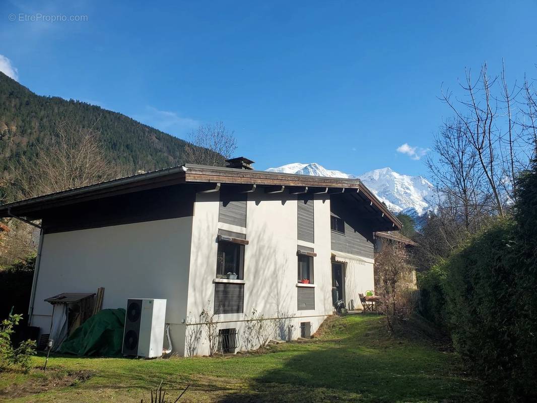 Maison à LES HOUCHES