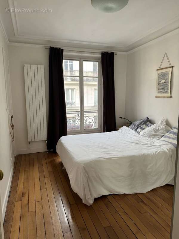 Appartement à PARIS-10E