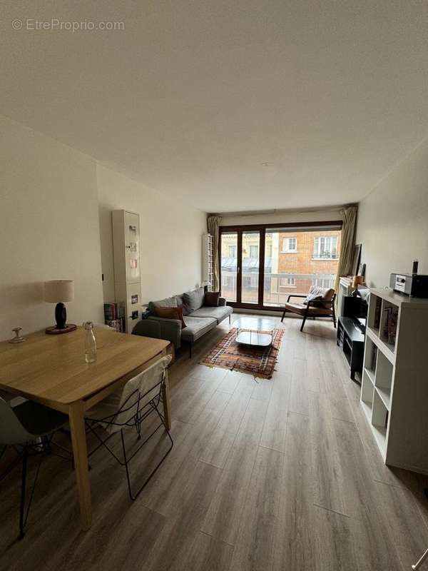 Appartement à PARIS-4E