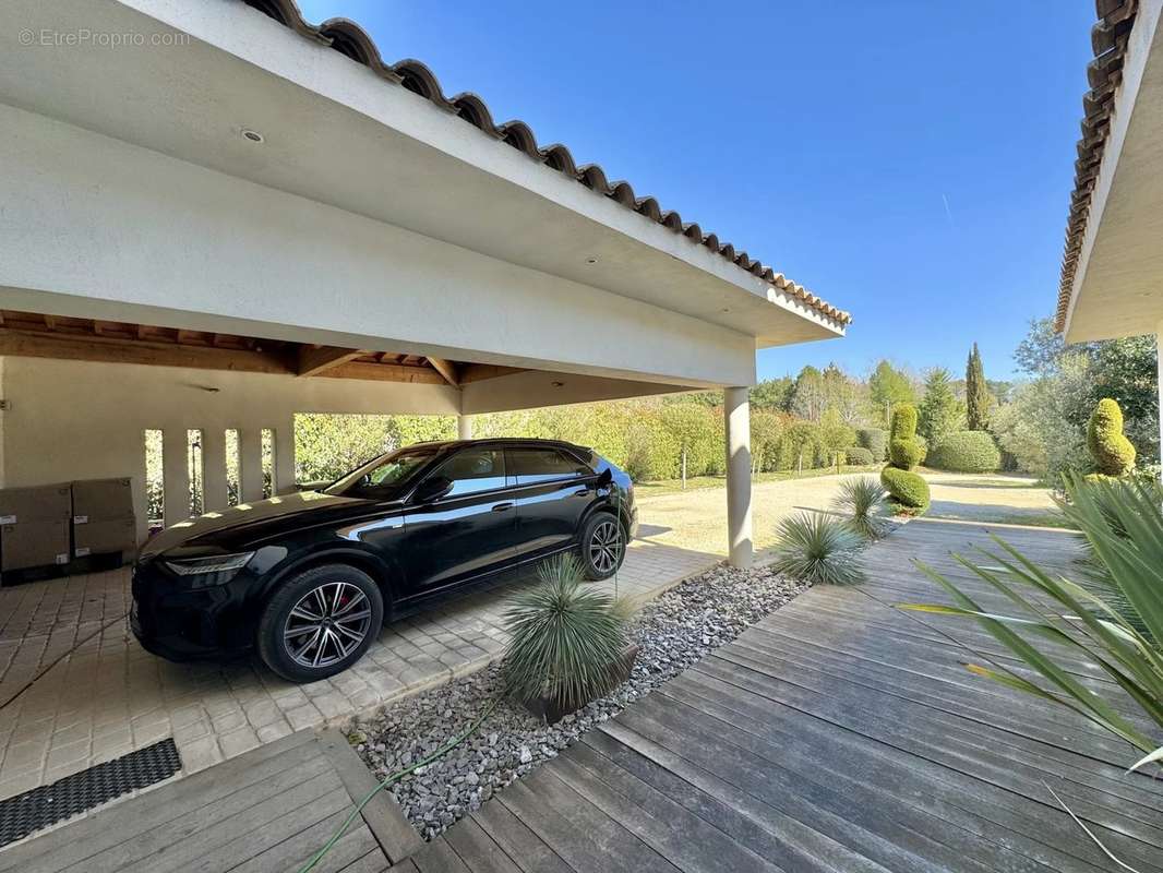 Maison à AIX-EN-PROVENCE