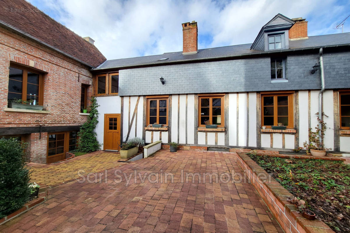 Maison à SONGEONS