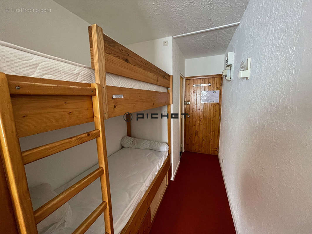 Appartement à ARETTE