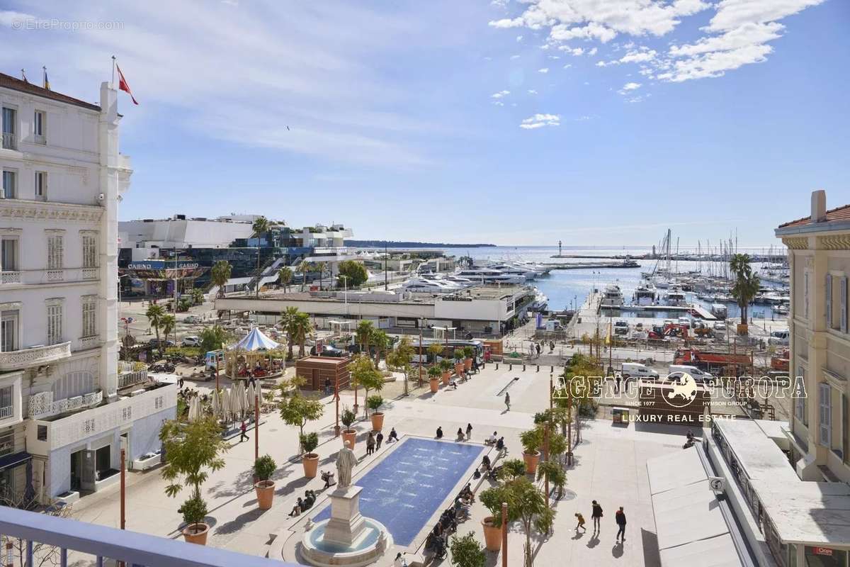 Appartement à CANNES