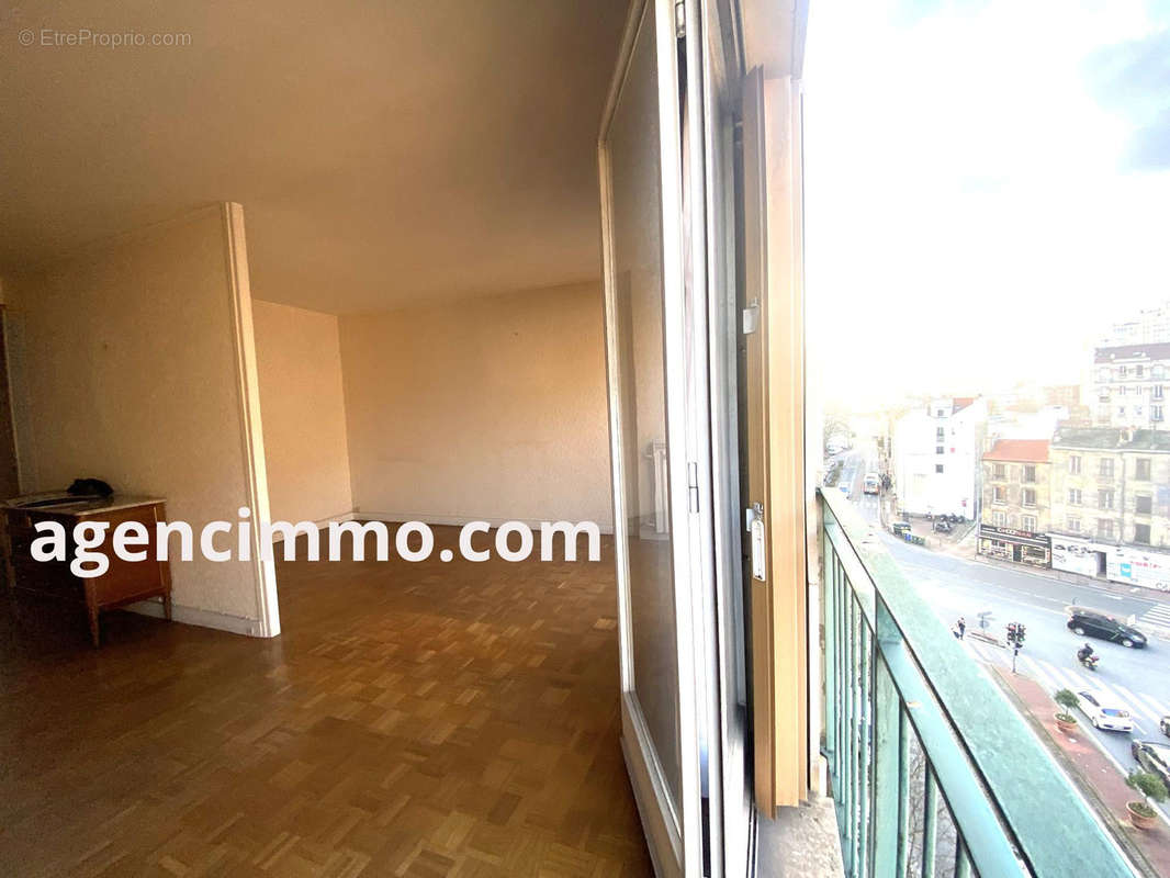 Appartement à MONTROUGE