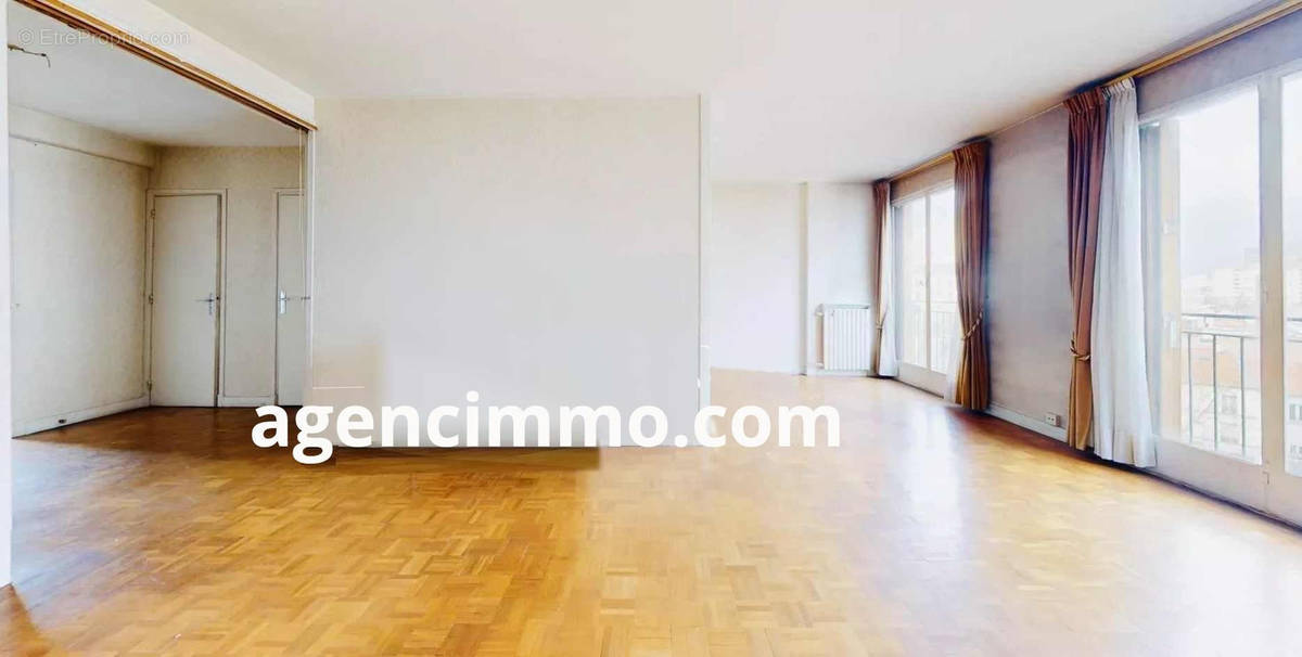 Appartement à MONTROUGE