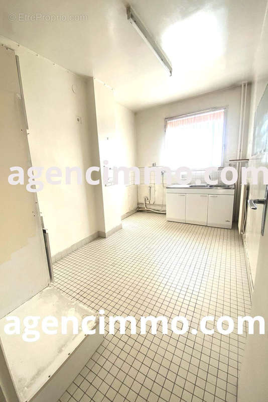 Appartement à MONTROUGE