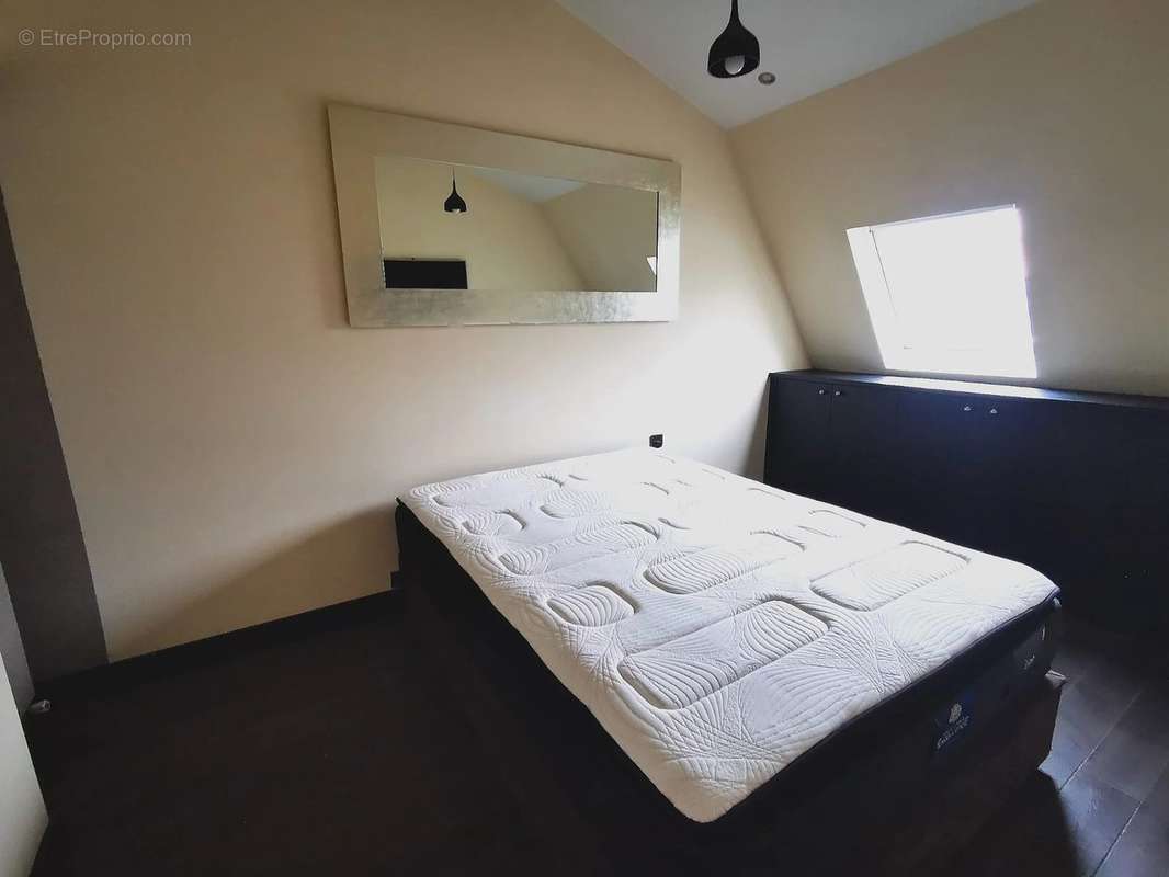 Appartement à PARIS-8E