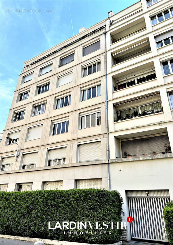 Appartement à LYON-6E