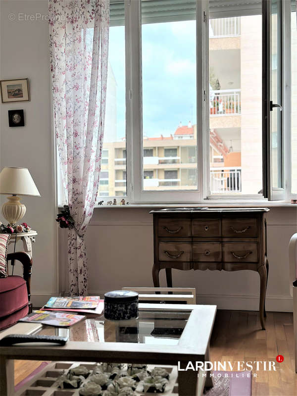 Appartement à LYON-6E