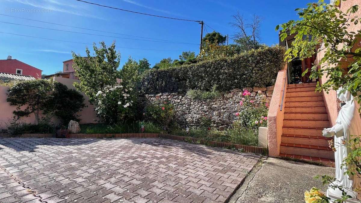 Maison à MONTFORT-SUR-ARGENS