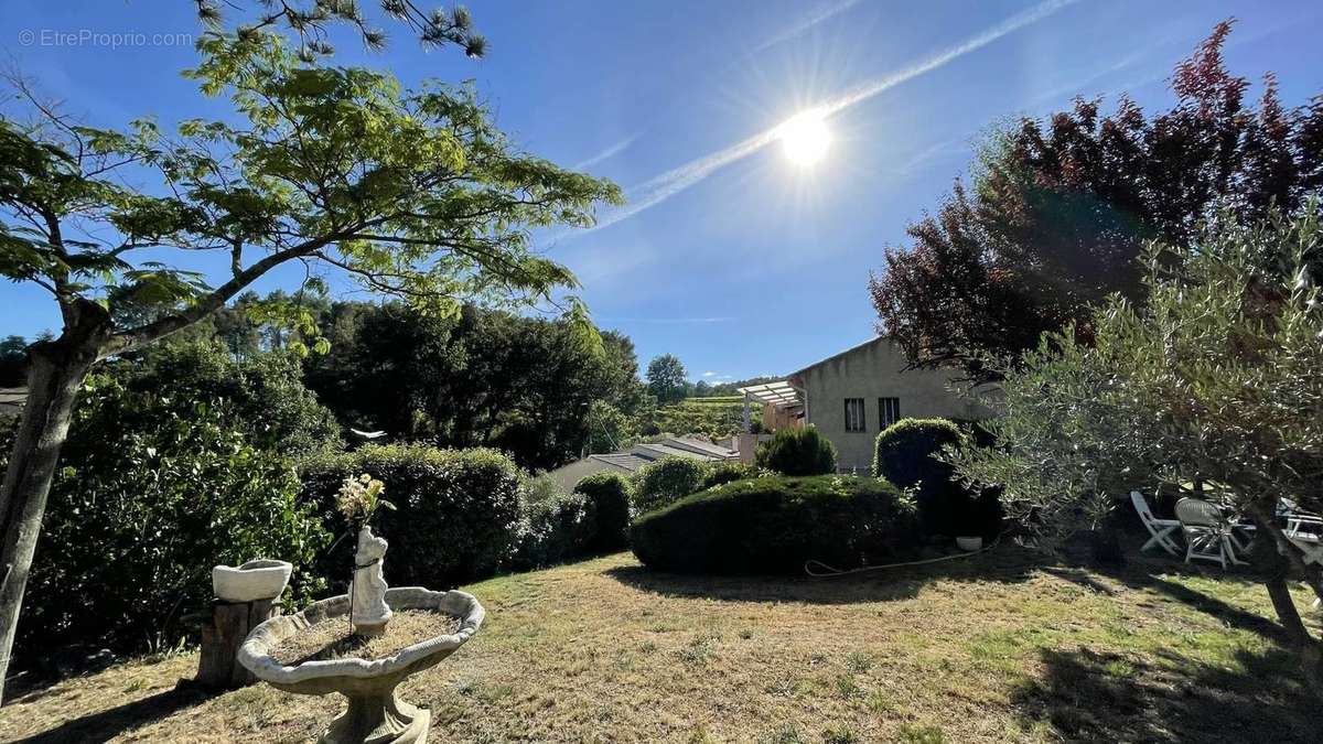 Maison à MONTFORT-SUR-ARGENS