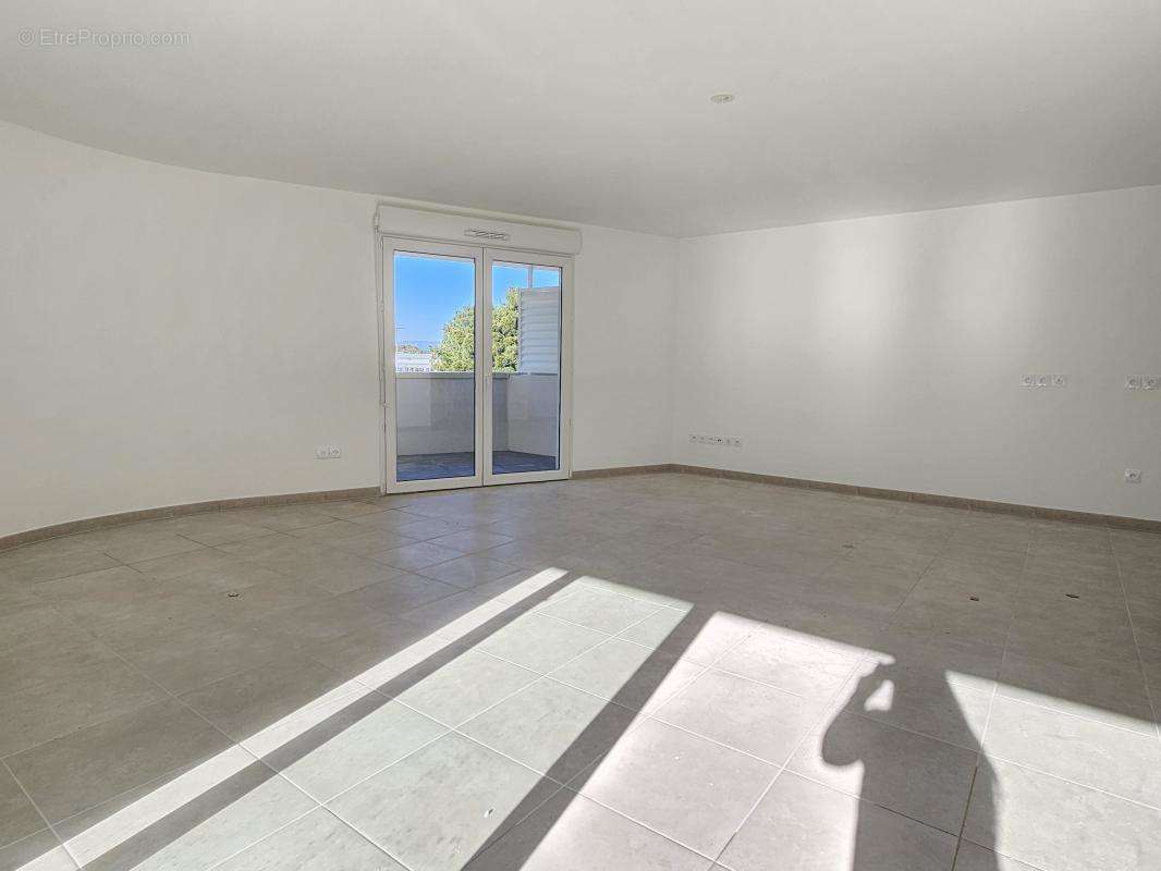 Appartement à MARSEILLE-9E