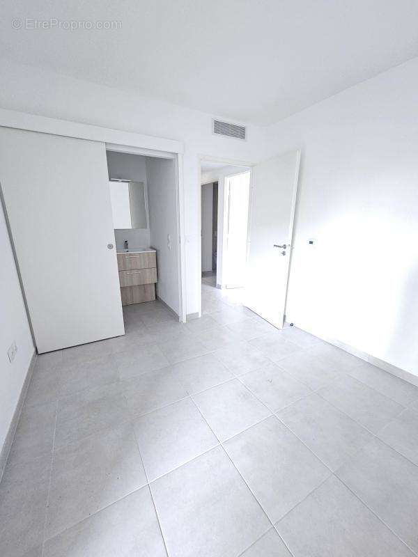 Appartement à MARSEILLE-9E