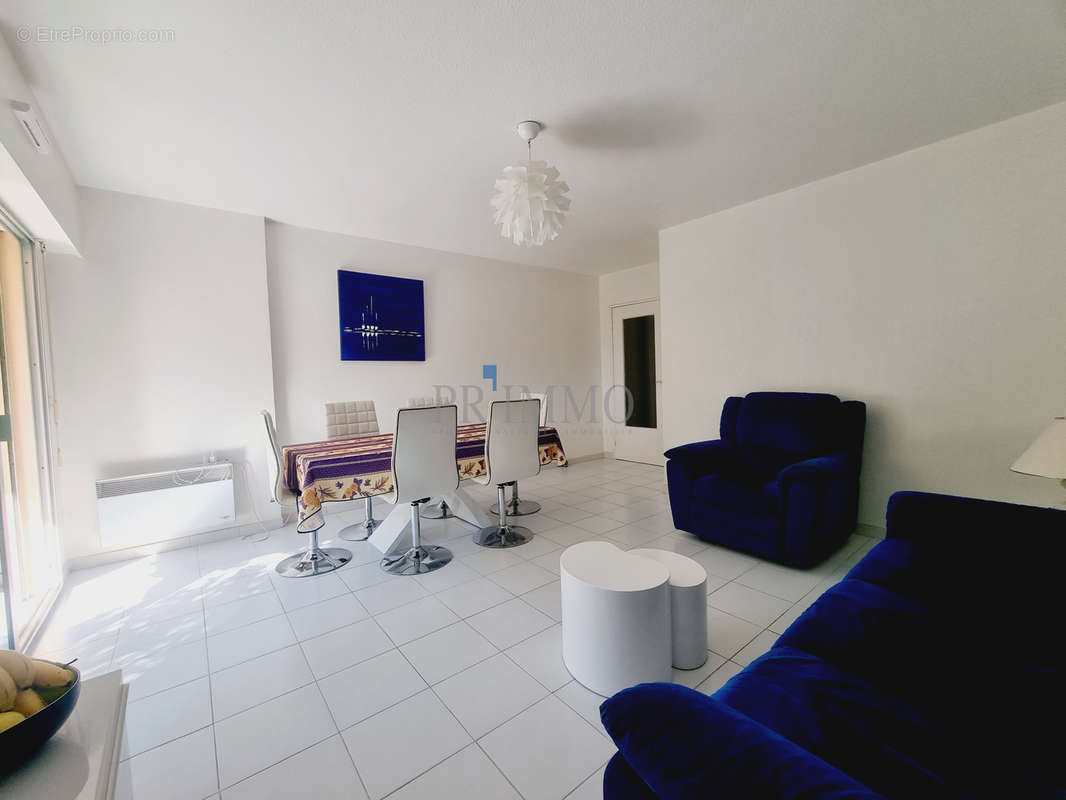 Appartement à FREJUS