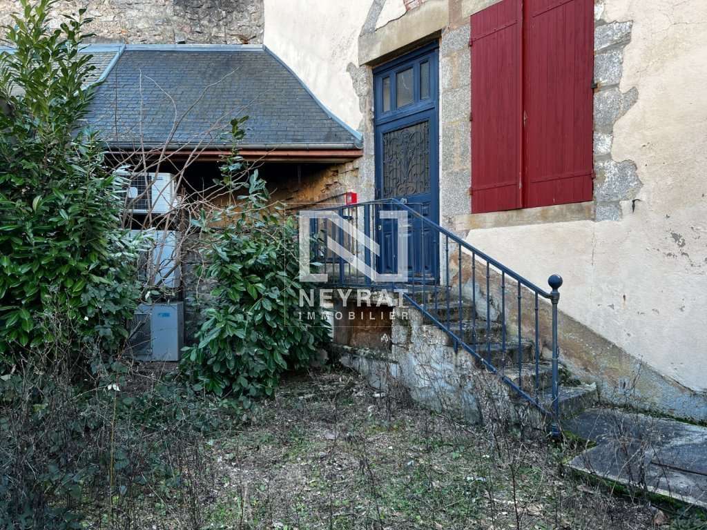 Appartement à CHATEAU-CHINON(VILLE)