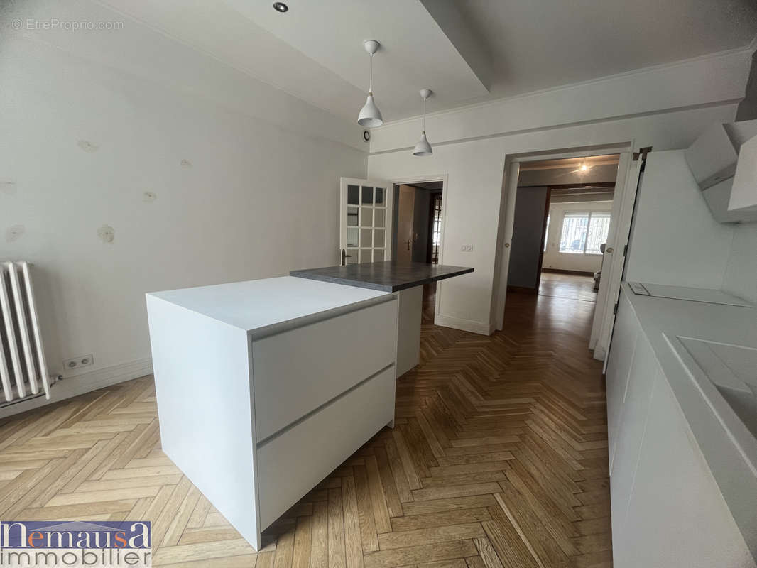 Appartement à NIMES