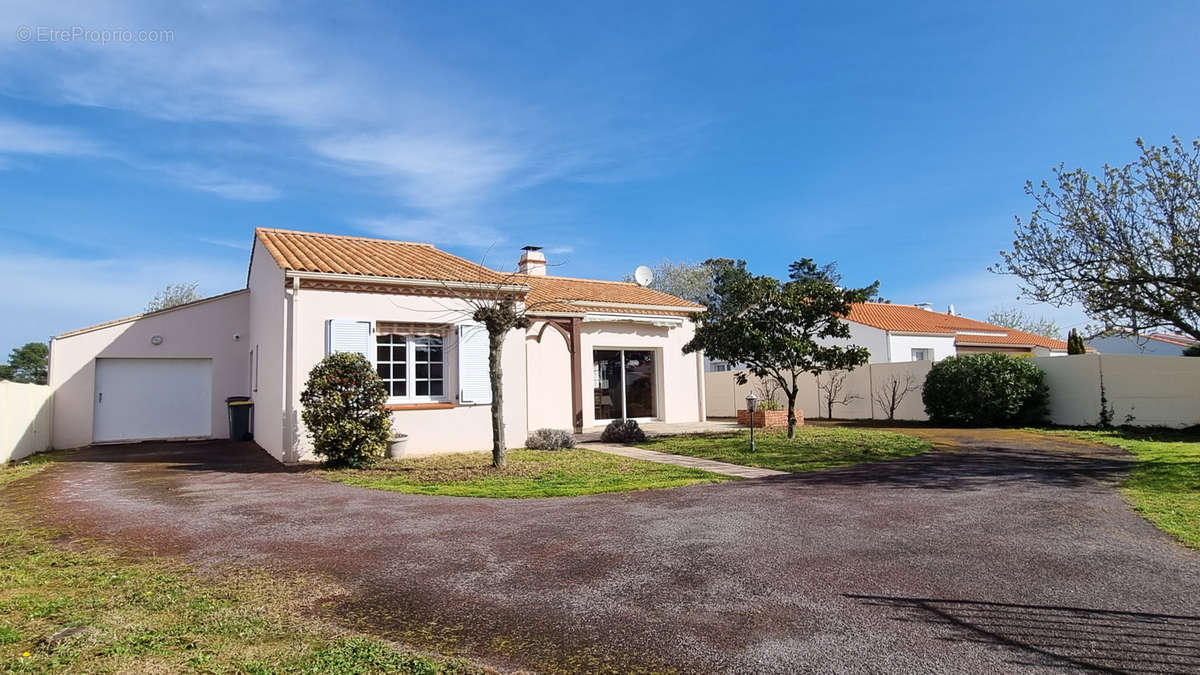 Maison à SAINT-HILAIRE-DE-RIEZ