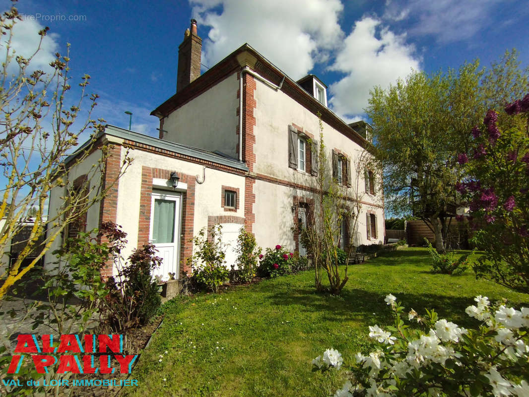 Maison à CHATEAUDUN