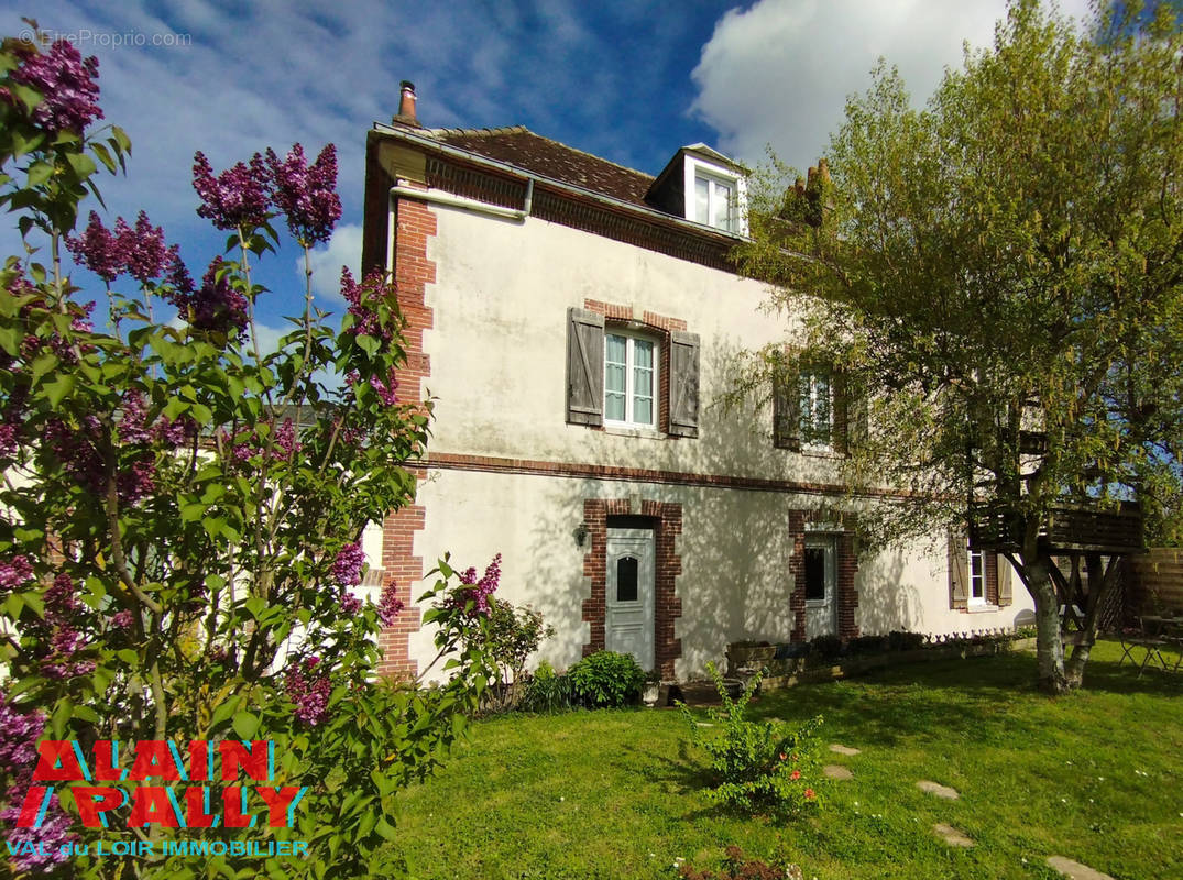 Maison à CHATEAUDUN