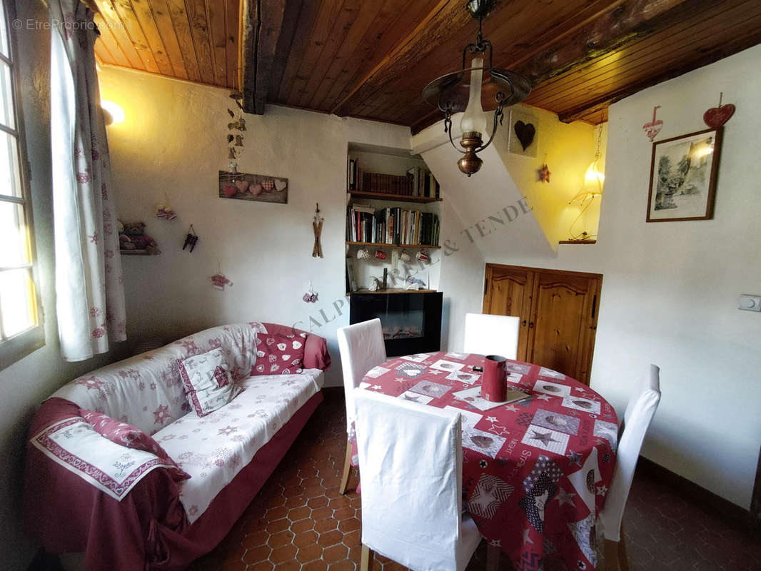 Appartement à BREIL-SUR-ROYA