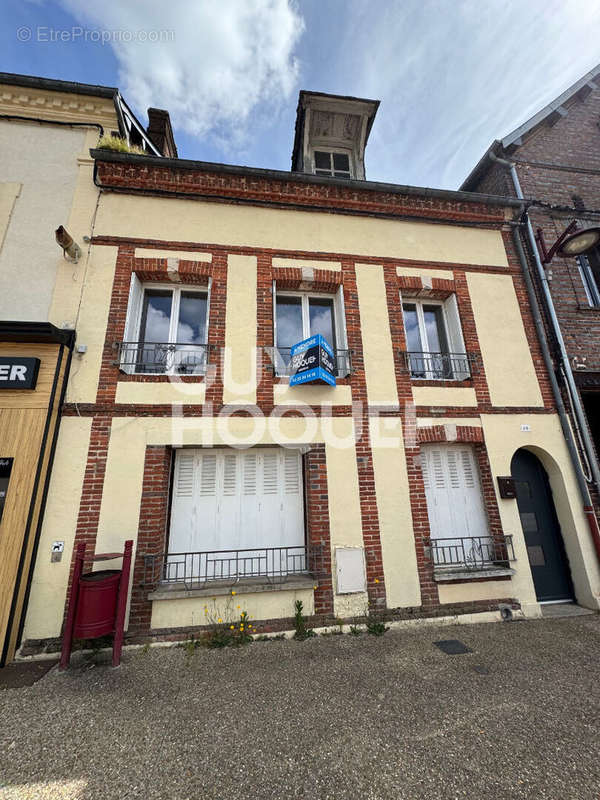 Maison à BRETEUIL