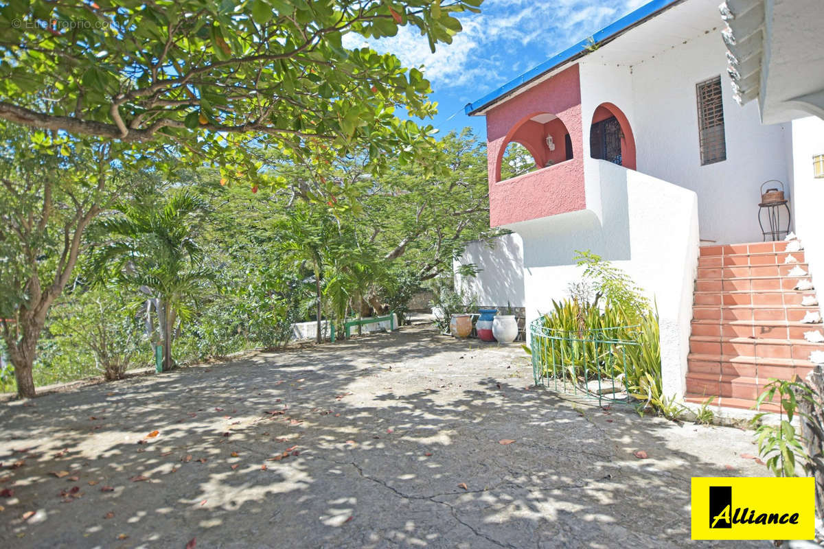 Maison à SAINT-MARTIN