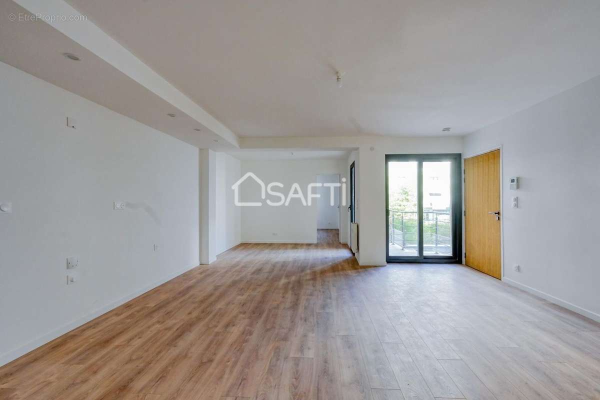 Photo 4 - Appartement à SAINT-MAUR-DES-FOSSES