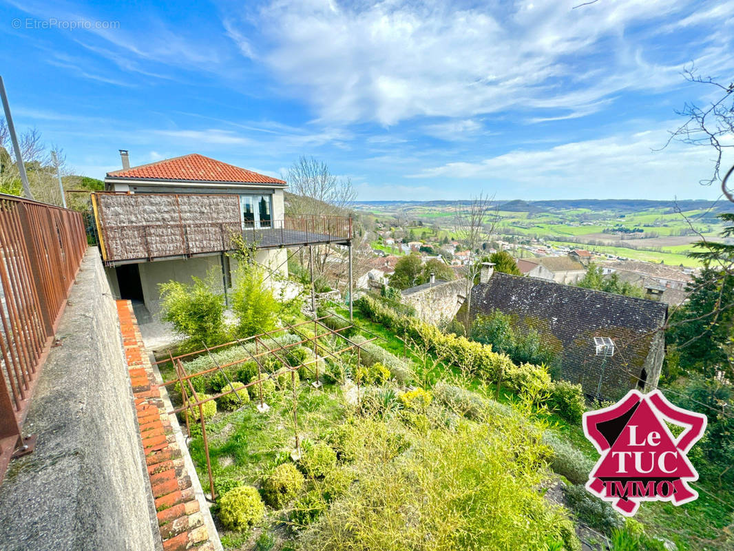 Maison à PENNE-D&#039;AGENAIS