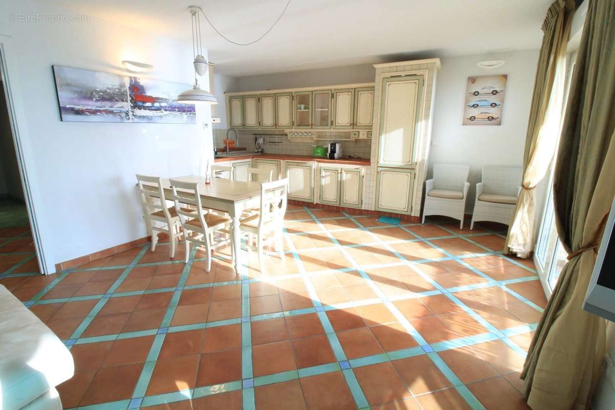 Appartement à MENTON