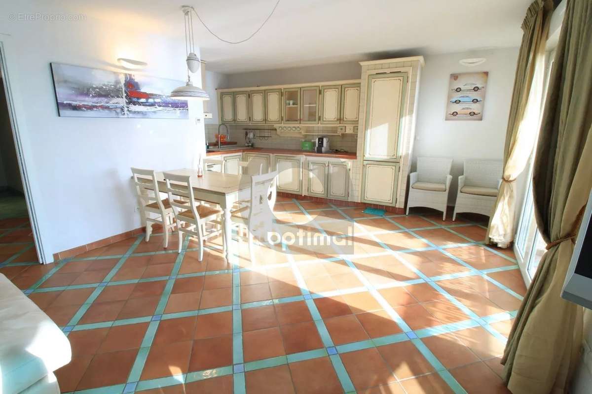 Appartement à MENTON