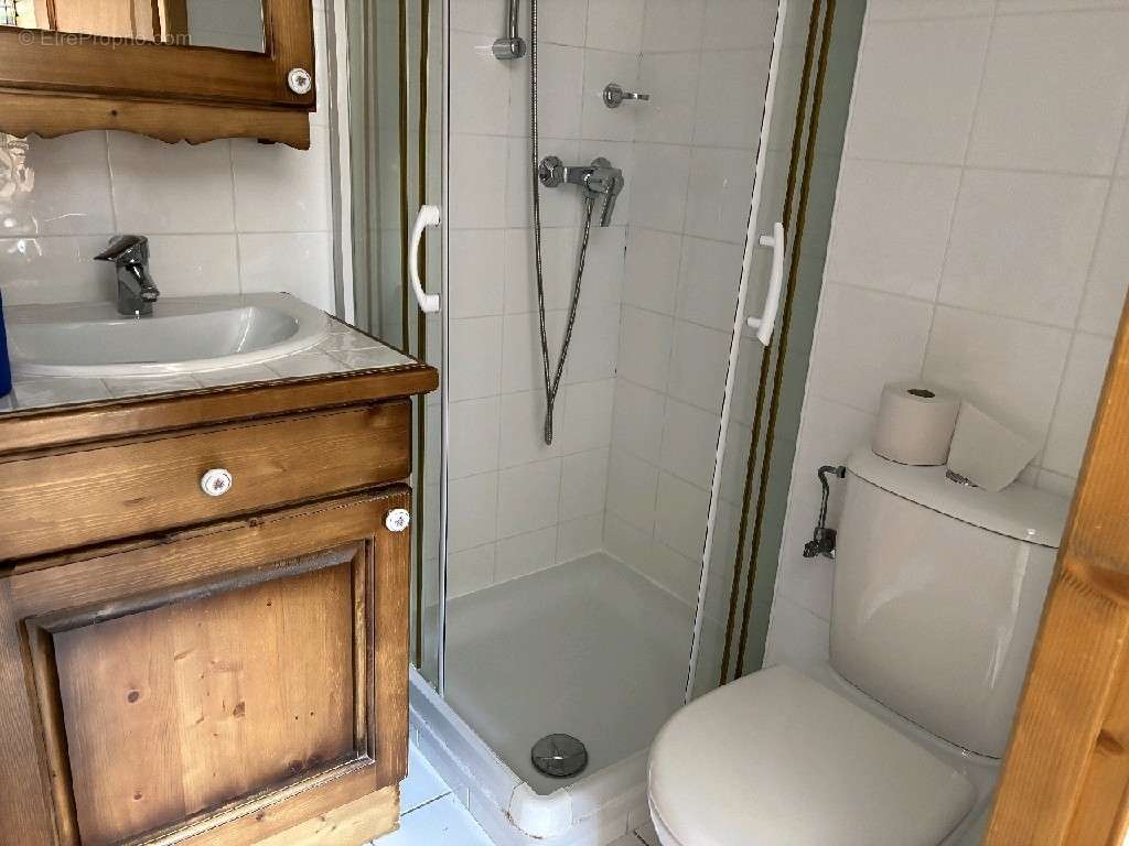 Appartement à MORILLON